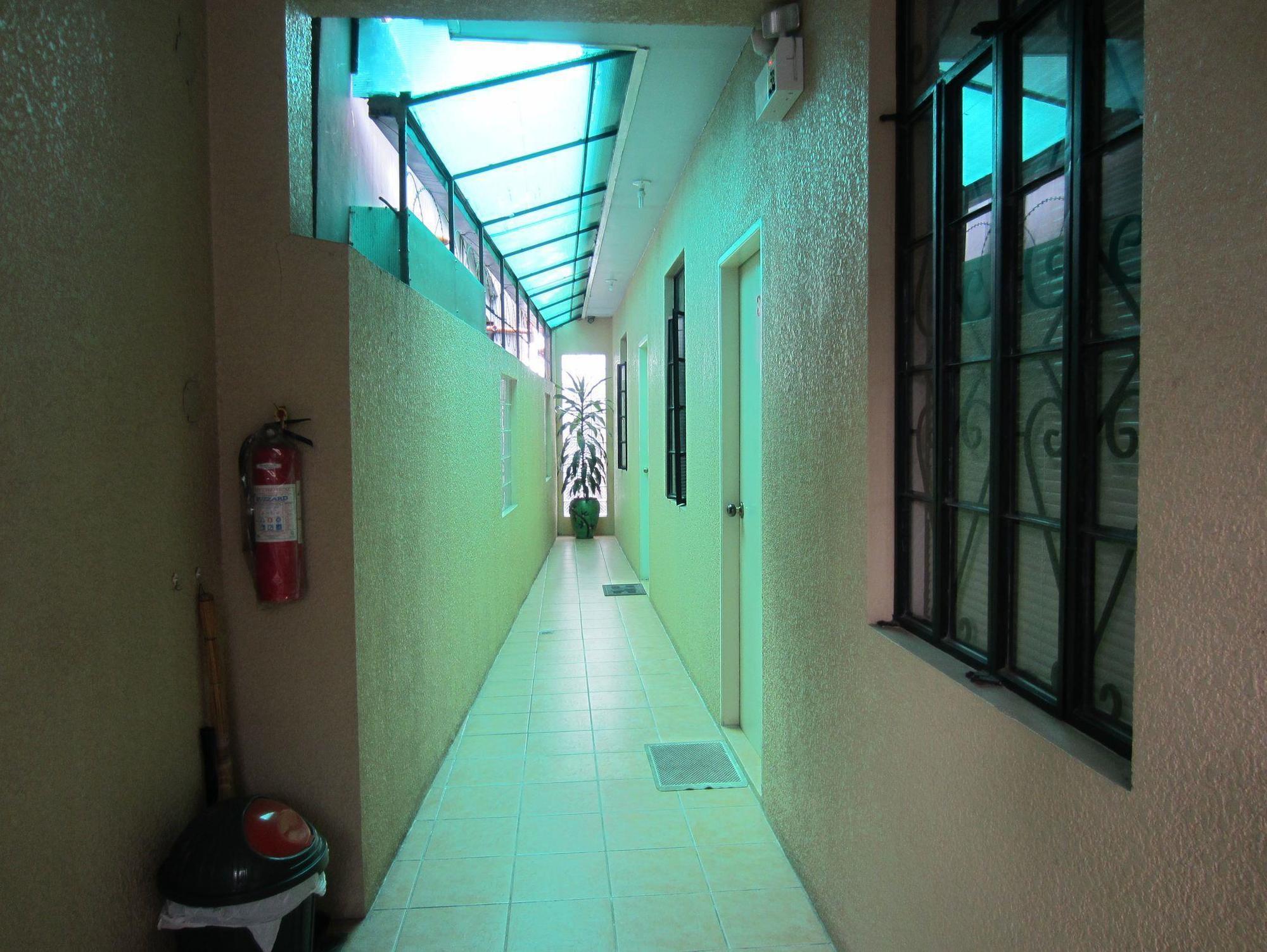 Lyn'S Do Drop Inn Transient House Baguio City Bagian luar foto
