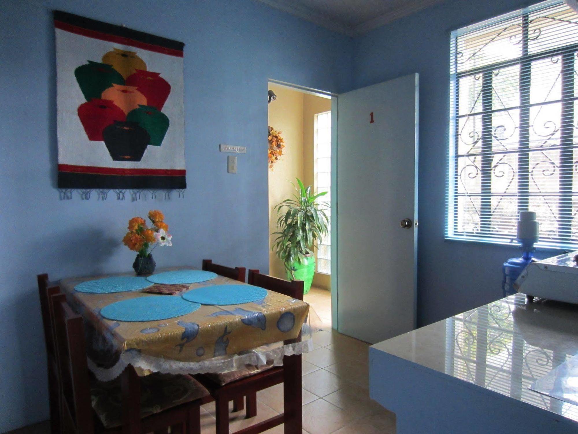 Lyn'S Do Drop Inn Transient House Baguio City Bagian luar foto